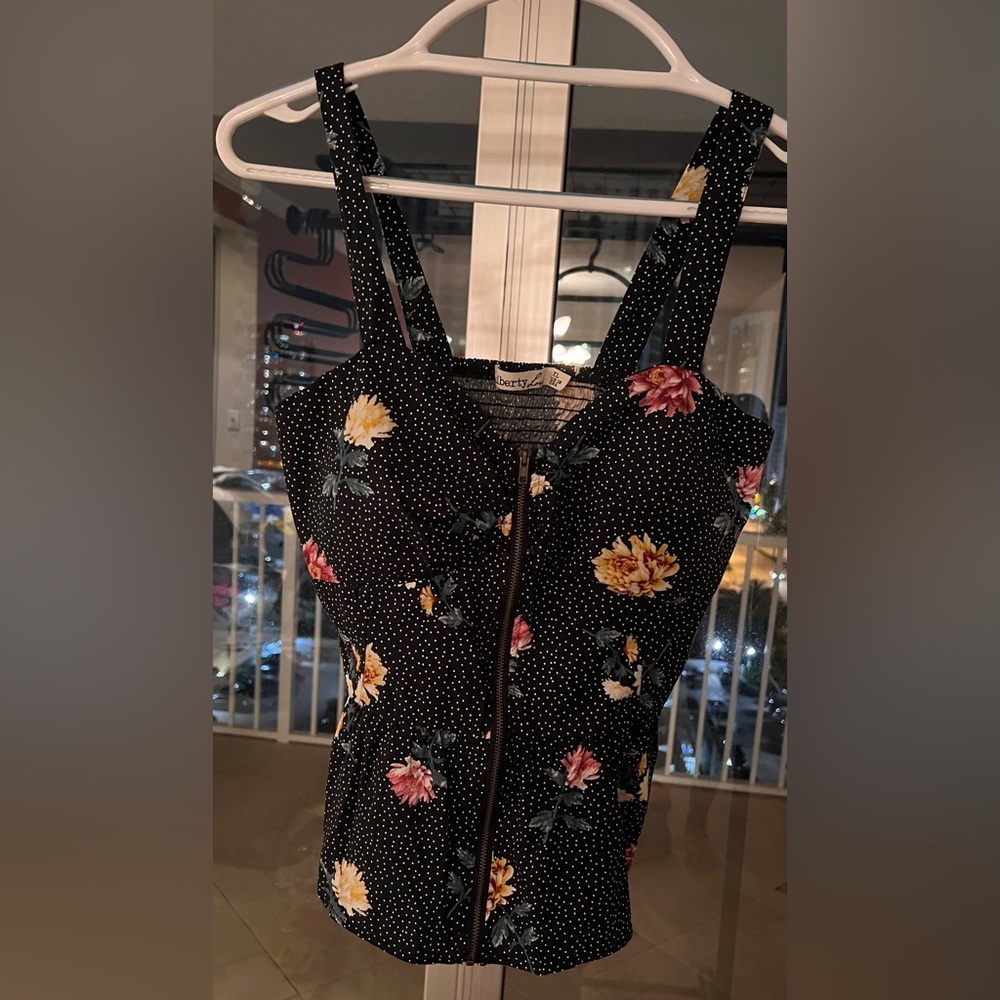 Floral top
